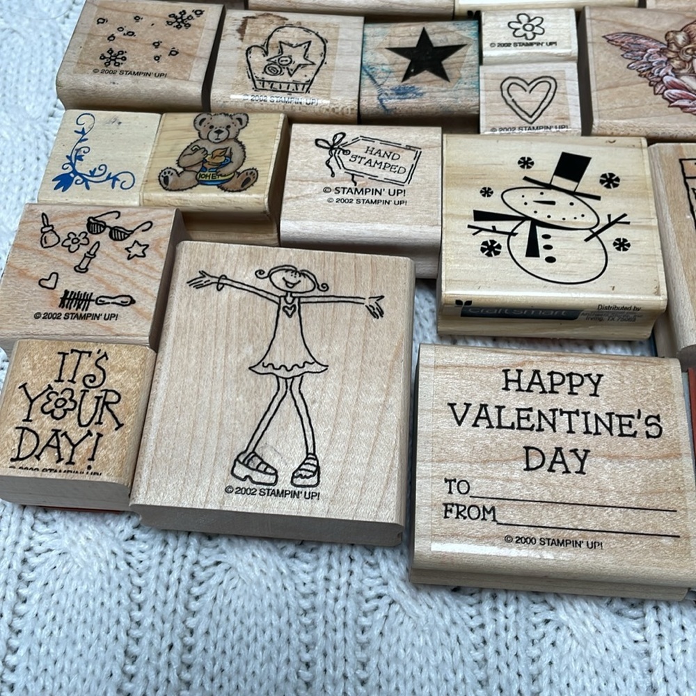 Wooden Stamp Set lot of 26 used stamps - Picture 4 of 10